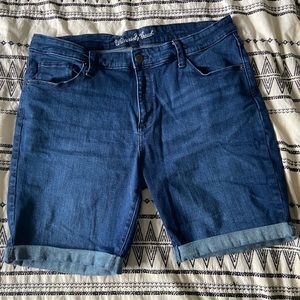 Universal thread jean shorts size 18W